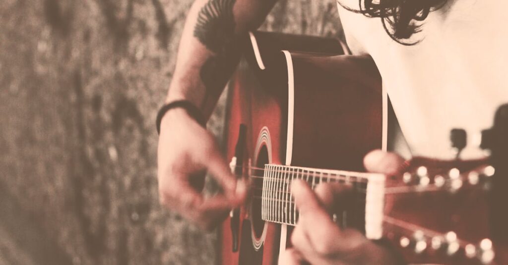 初心者向けのチューナー選びガイド。選び方のポイントが図解されているイラスト。